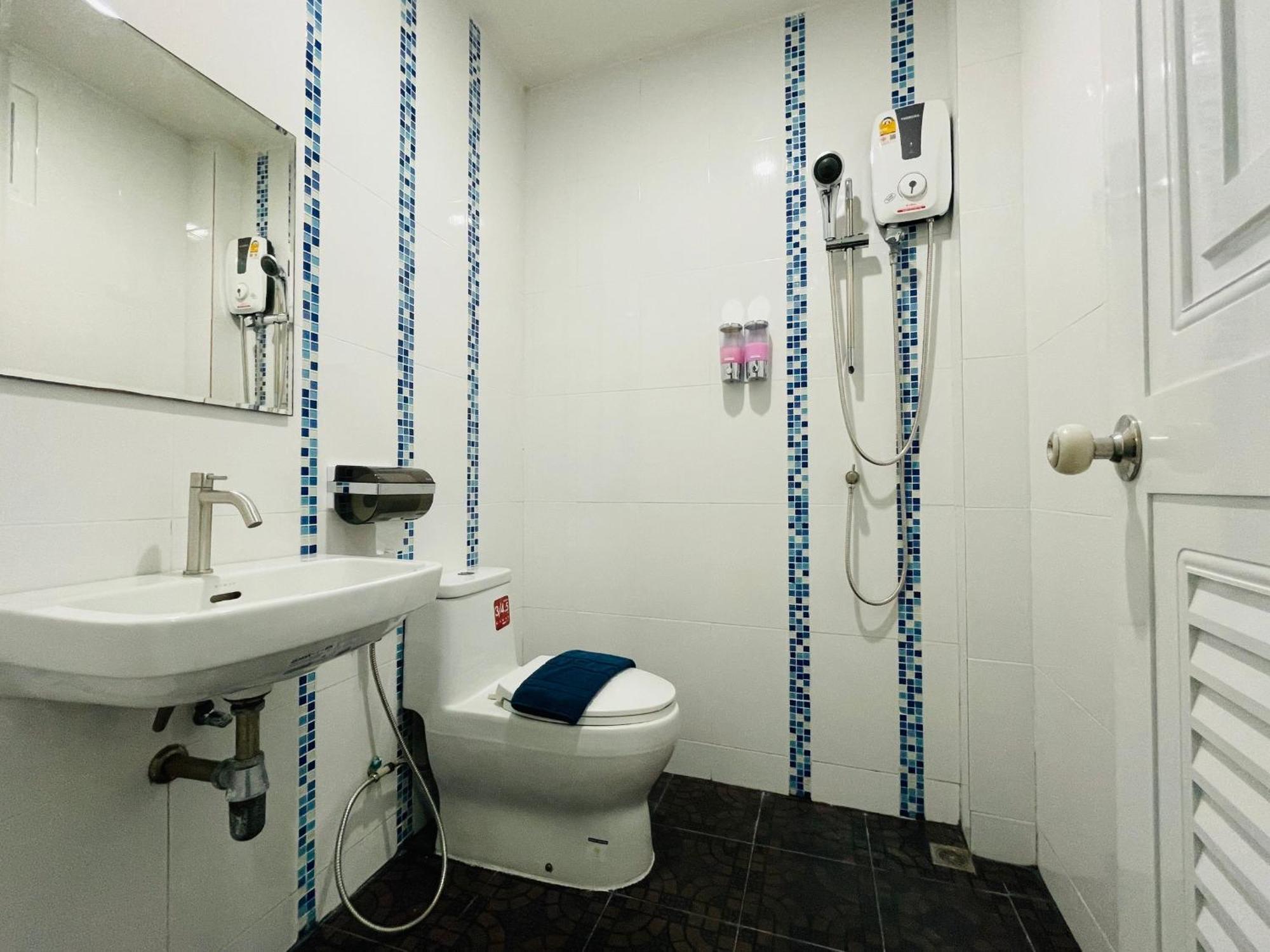 Nun Guest House Ban Bo Han Exterior photo