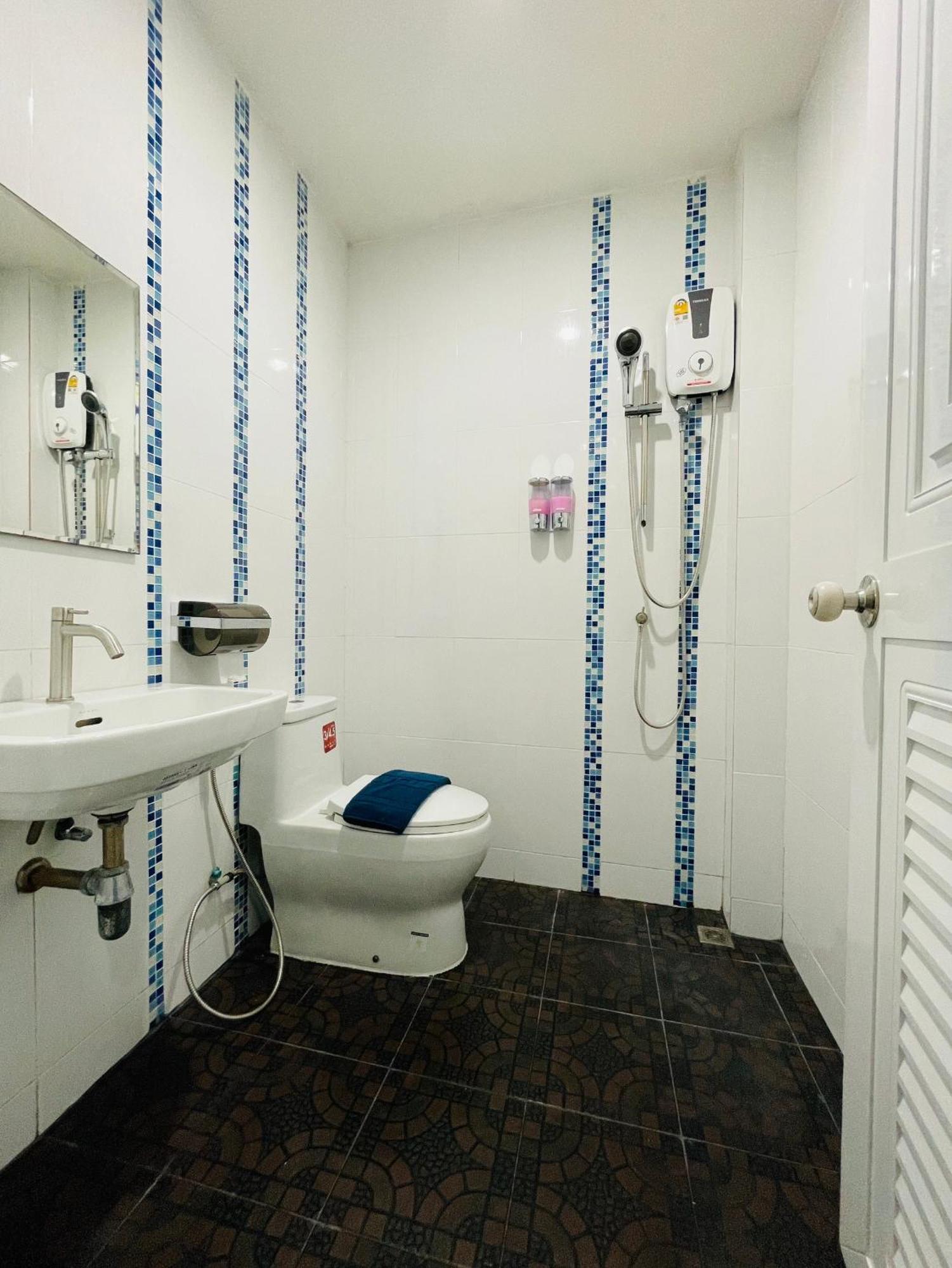 Nun Guest House Ban Bo Han Exterior photo