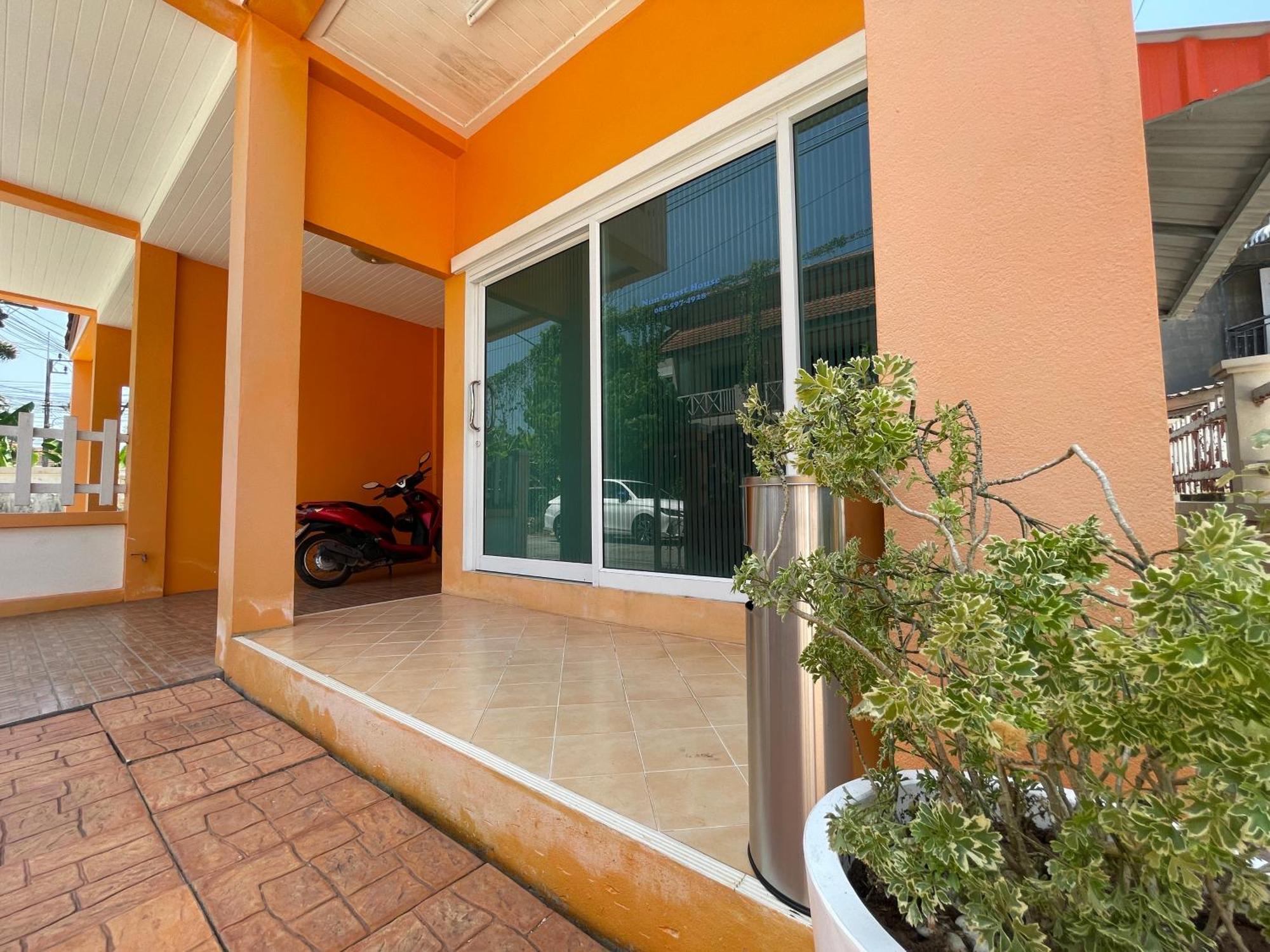 Nun Guest House Ban Bo Han Exterior photo